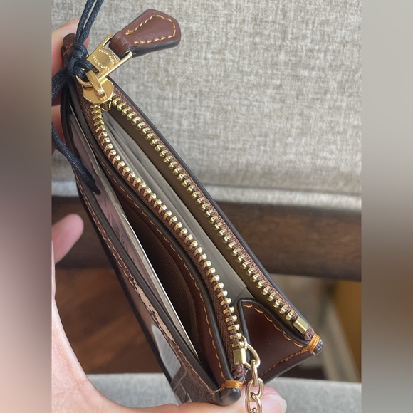 NWT！Coach X Peanuts Mini Skinny Id Case In Signature With Snoopy Print（CBT14） - Picture 3 of 3